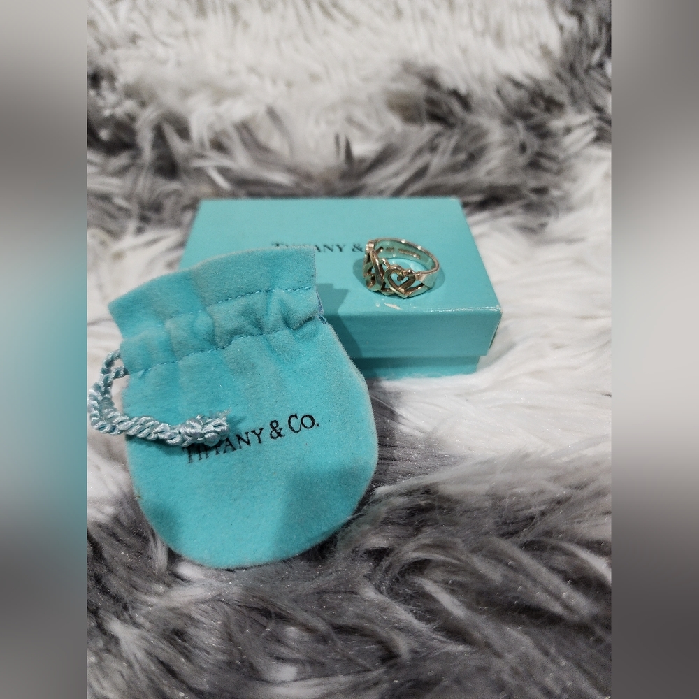 Tiffany & Co loving band heart ring